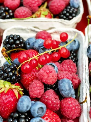 How to Add More Fiber to Your Diet - Berries